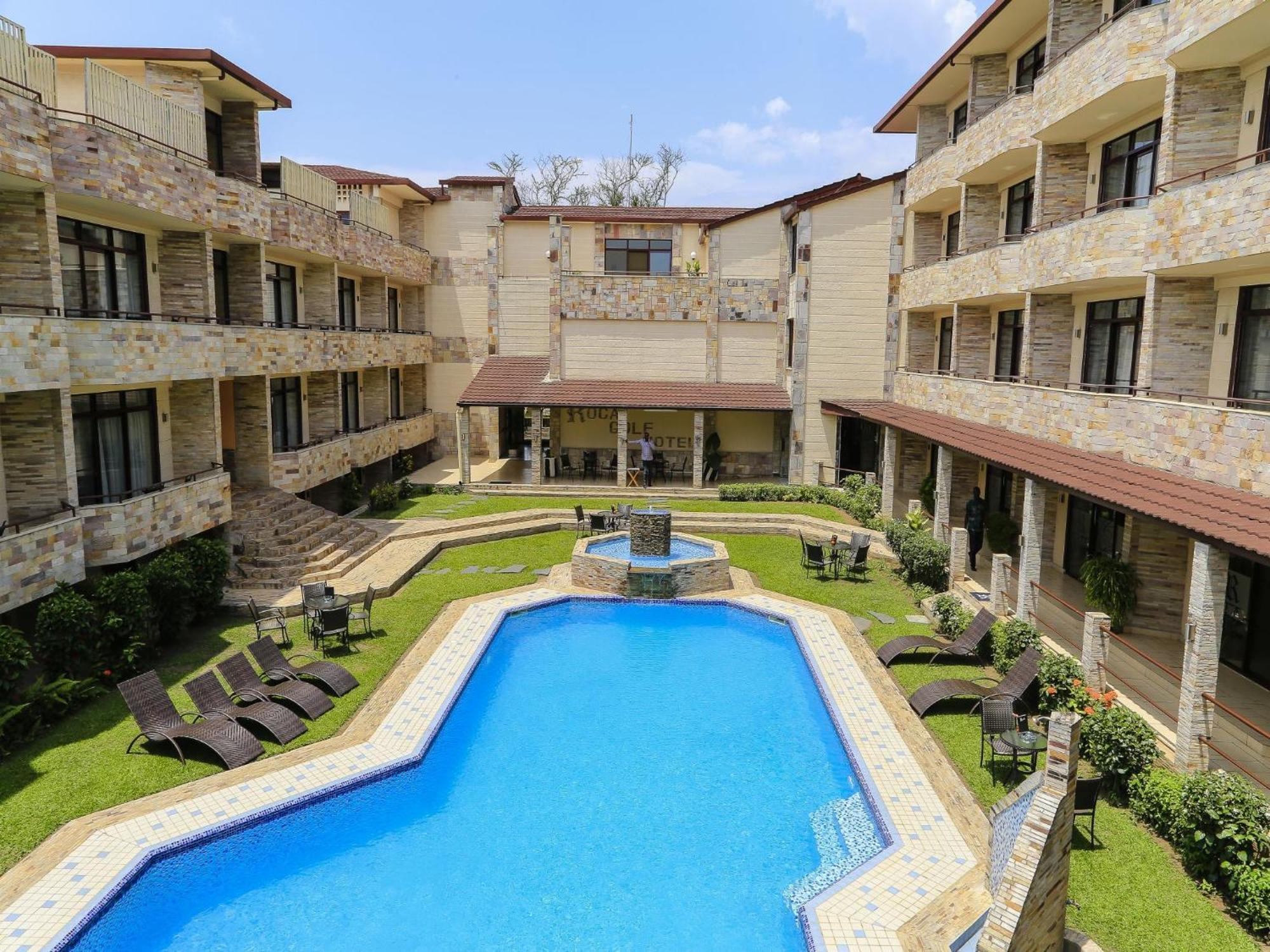 בוג'ומבורה Roca Golf Hotel מראה חיצוני תמונה